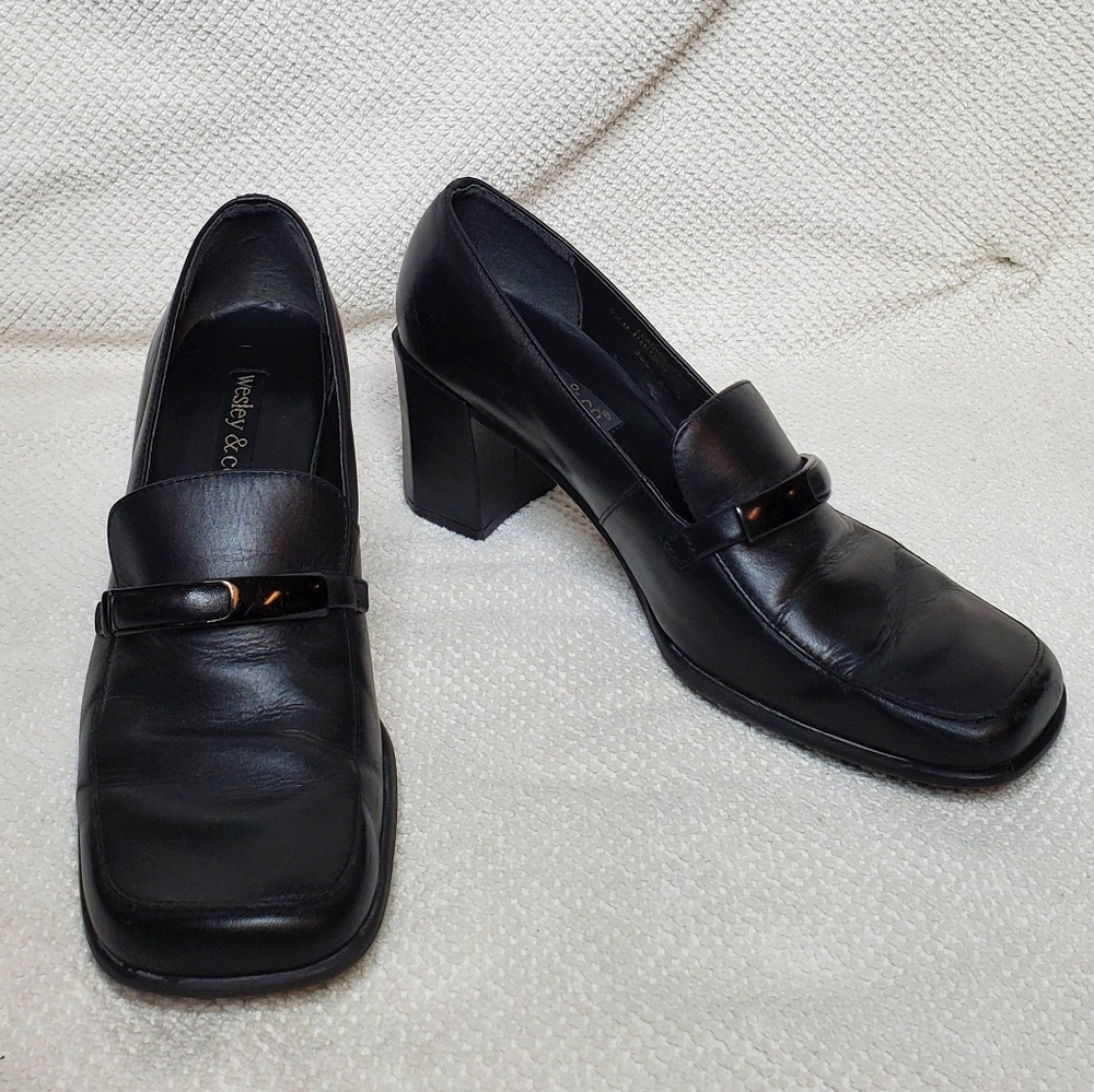 Wesley & co black Women's 8.5 platforms